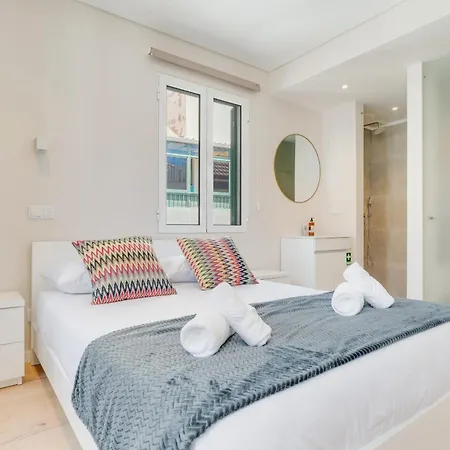 Q By Atlantic Фуншал